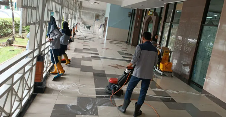 Layanan Labour Supply dan Man Power Cleaning Service