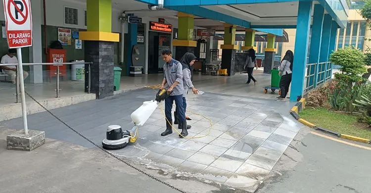 Layanan Labour Supply dan Man Power Cleaning Service